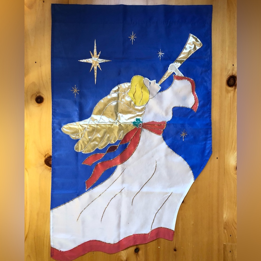Christmas Angel With Gold Metallic Wings Trumpet & Stars Flag